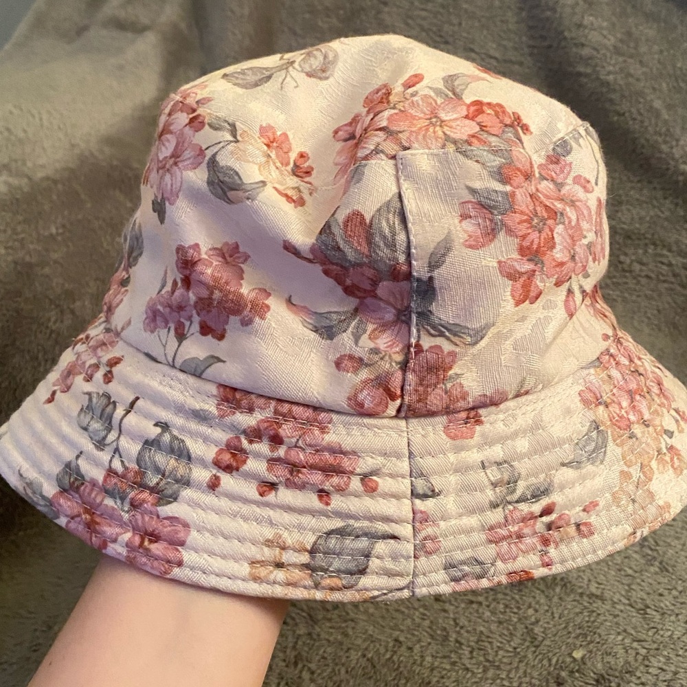 Vintage Floral Bucket Hat